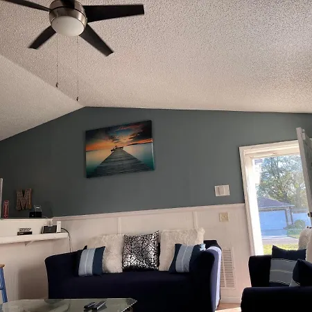 The Jax Blue House Villa